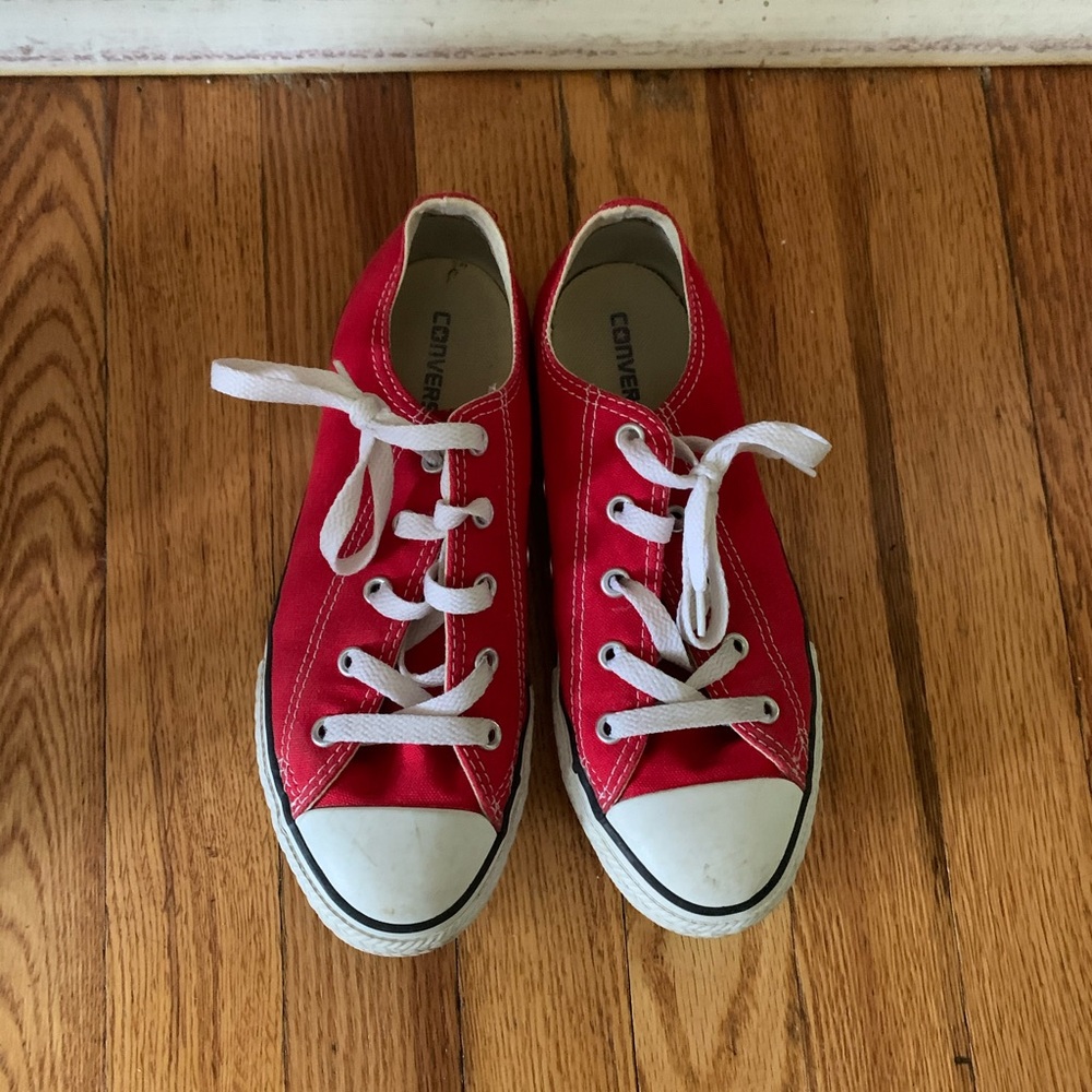 Youth Red Converse | Size 3